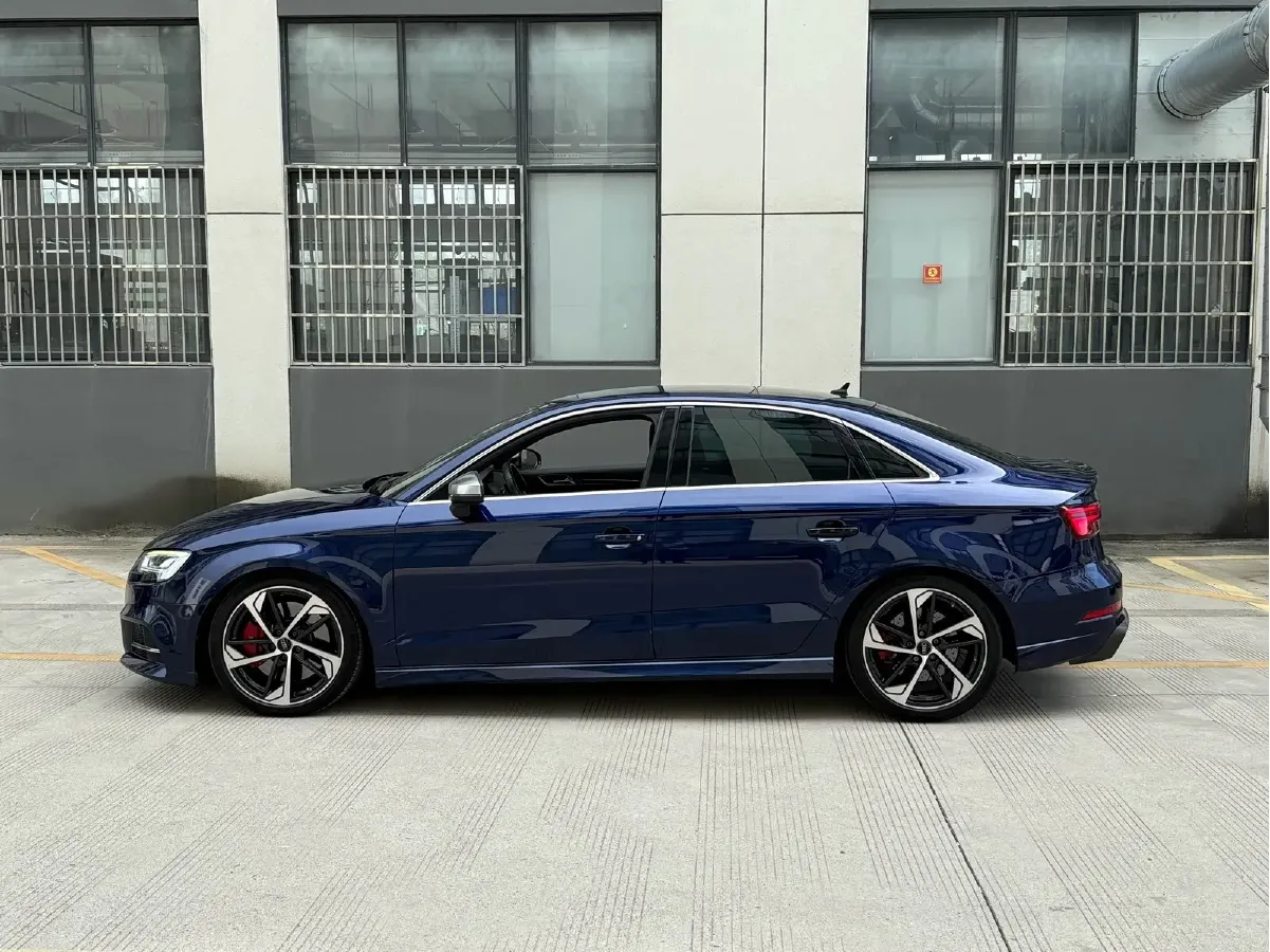 2019 Audi S3 2.0T 290HP L4 7DCT,autocango,china used car exporter,china ev exporter,chinese used car exporter,chinese used ev exporter