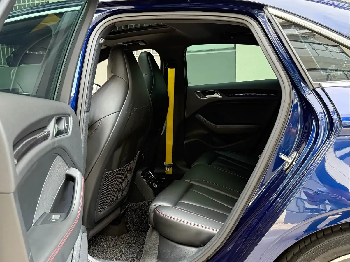 2019 Audi S3 2.0T 290HP L4 7DCT,autocango,china used car exporter,china ev exporter,chinese used car exporter,chinese used ev exporter