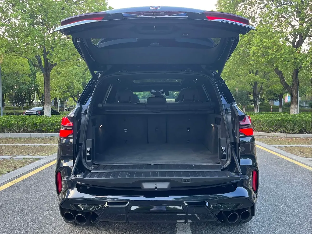 2023 BMW X5 M 4.4T 625HP V8 8AT,autocango,china used car exporter,china ev exporter,chinese used car exporter,chinese used ev exporter