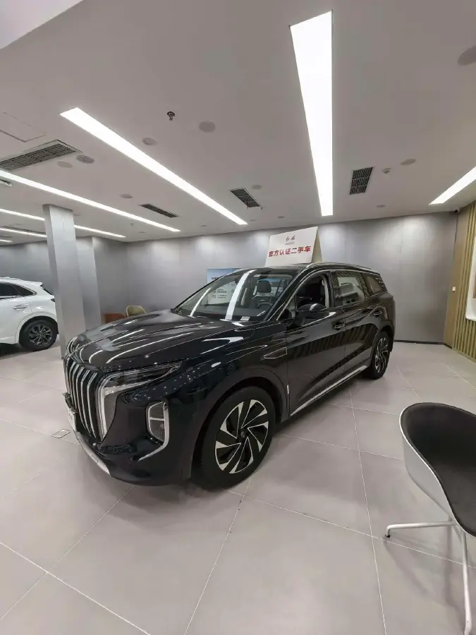 2024 HongQi HS7 2.0T 163HP L4 1DHT PHEV 20.1KWH