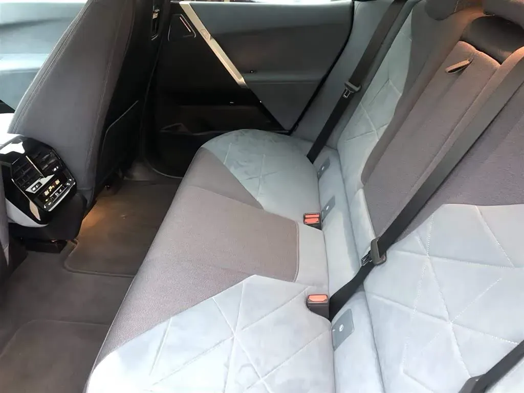 2022 BMW iX BEV 76.6KWH,autocango,china used car exporter,china ev exporter,chinese used car exporter,chinese used ev exporter