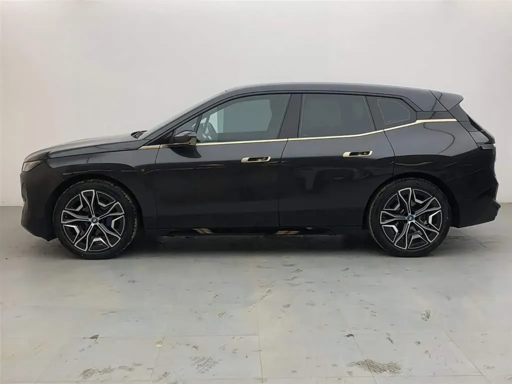 2022 BMW iX BEV 76.6KWH,autocango,china used car exporter,china ev exporter,chinese used car exporter,chinese used ev exporter