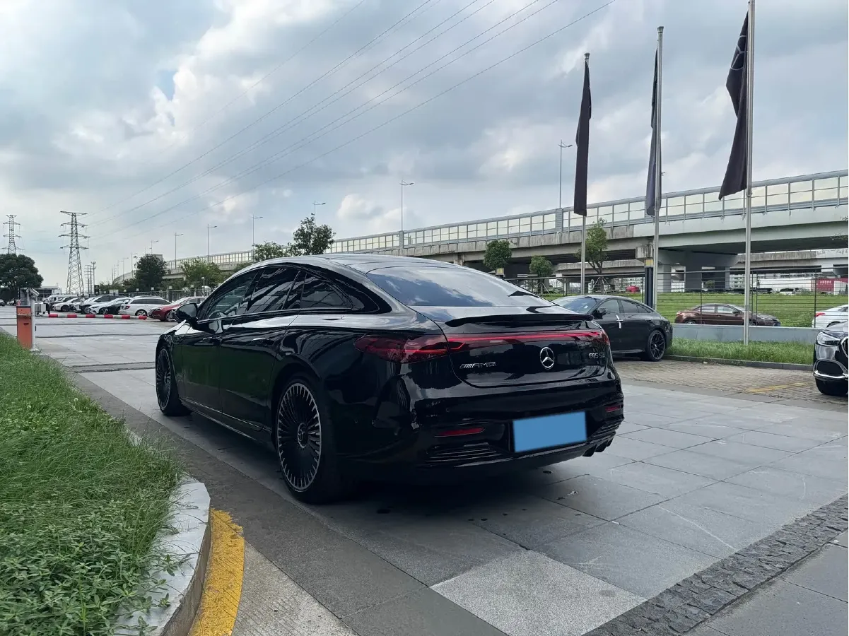 2022 Mercedes-Benz EQS AMG BEV 111.8KWH,autocango,china used car exporter,china ev exporter,chinese used car exporter,chinese used ev exporter