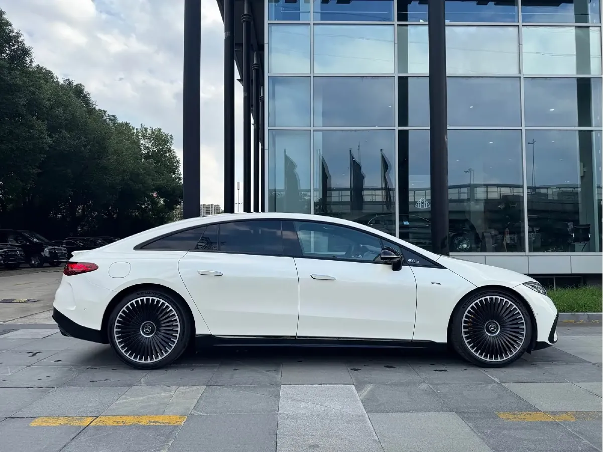2022 Mercedes-Benz EQS AMG BEV 111.8KWH,autocango,china used car exporter,china ev exporter,chinese used car exporter,chinese used ev exporter