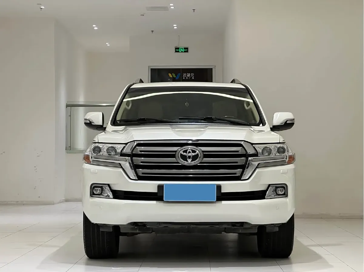 2016 Toyota Land Cruiser 4.0L 275HP V6 5AT,autocango,china used car exporter,china ev exporter,chinese used car exporter,chinese used ev exporter