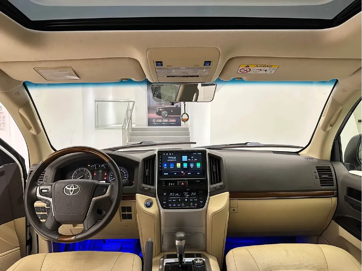 2016 Toyota Land Cruiser 4.0L 275HP V6 5AT,autocango,china used car exporter,china ev exporter,chinese used car exporter,chinese used ev exporter