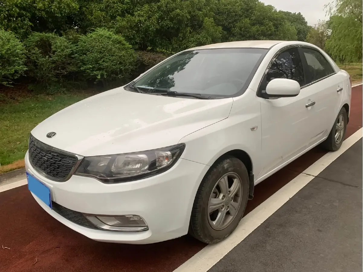 2014 Kia Forte 1.6L 123HP L4 4AT,autocango,china used car exporter,china ev exporter,chinese used car exporter,chinese used ev exporter
