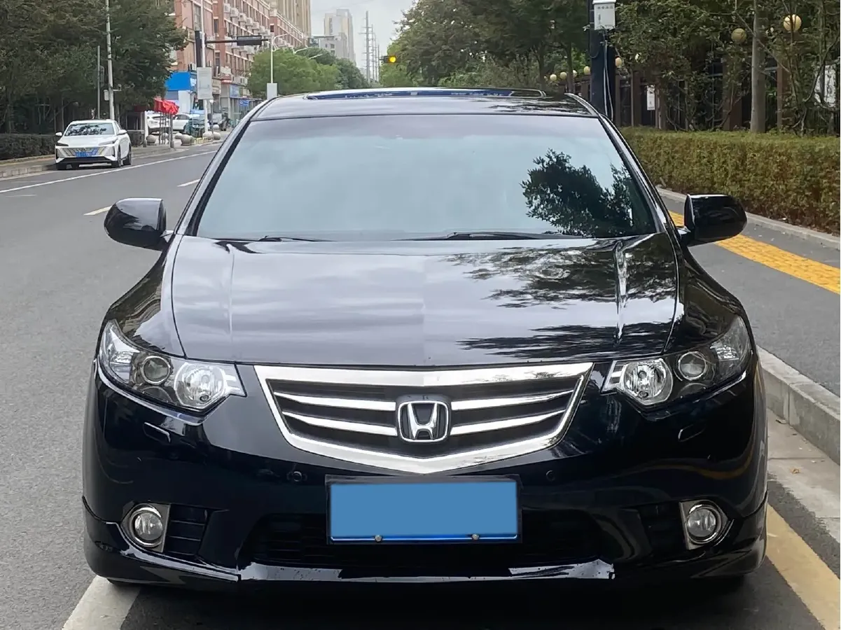 2013 Honda Spirior 2.4L 201HP L4 5AT,autocango,china used car exporter,china ev exporter,chinese used car exporter,chinese used ev exporter