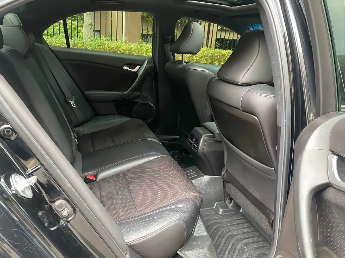 2013 Honda Spirior 2.4L 201HP L4 5AT,autocango,china used car exporter,china ev exporter,chinese used car exporter,chinese used ev exporter