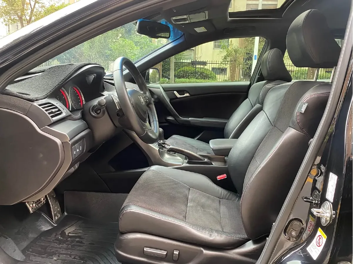 2013 Honda Spirior 2.4L 201HP L4 5AT,autocango,china used car exporter,china ev exporter,chinese used car exporter,chinese used ev exporter