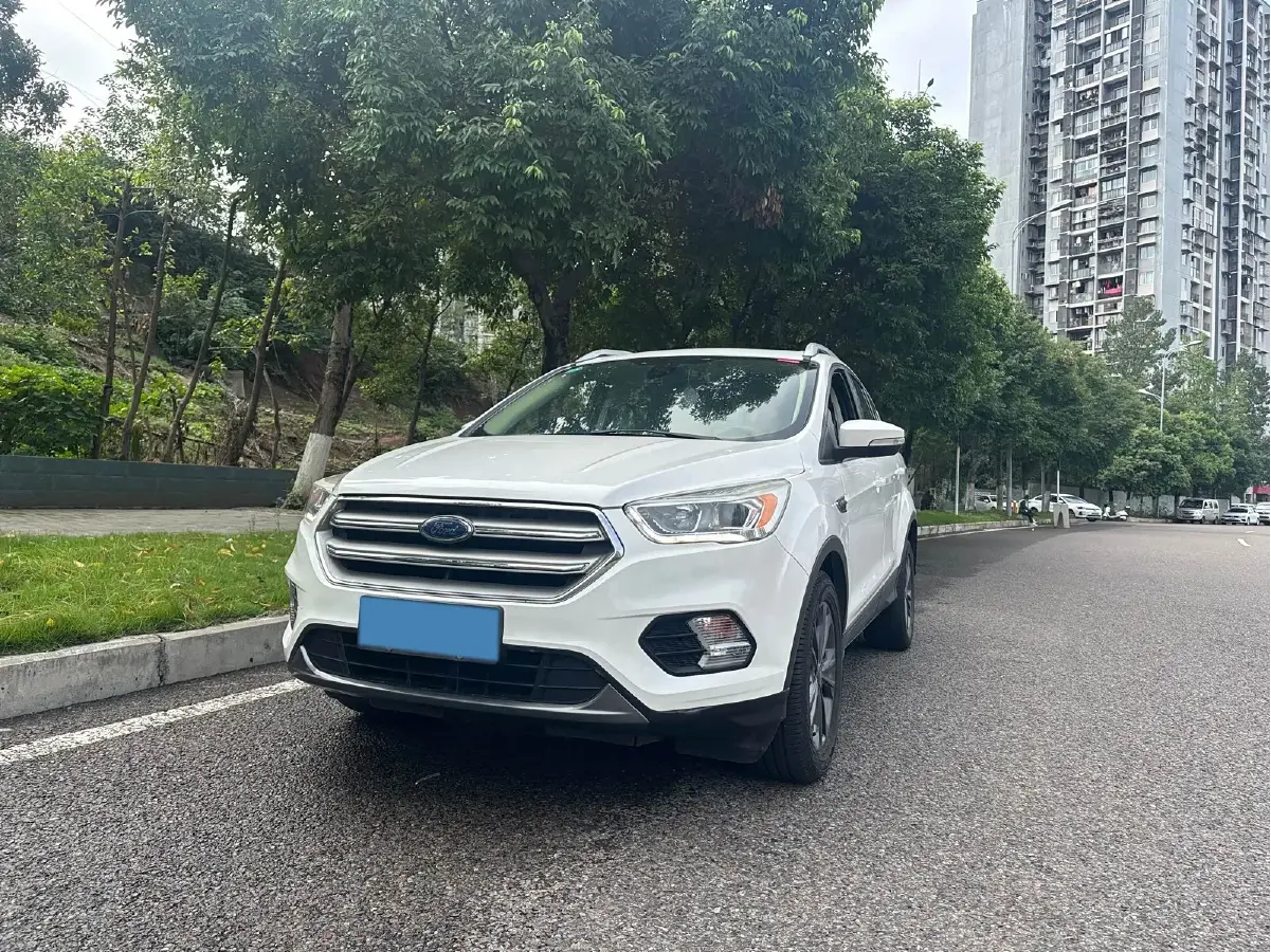 2019 Ford Kuga 1.5T 181HP L4 6AT