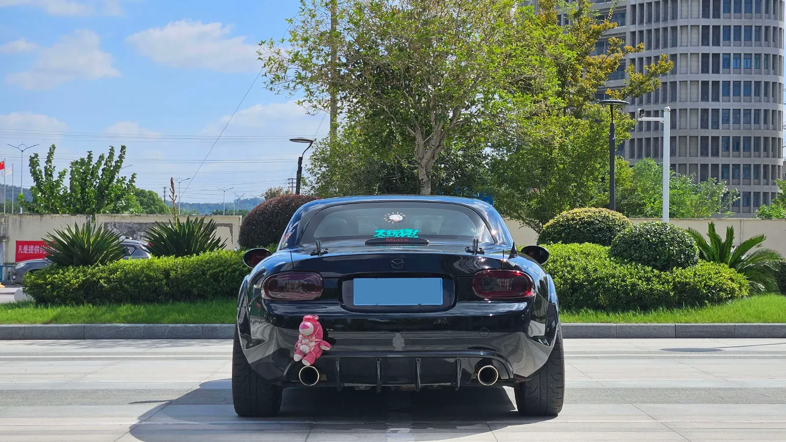 2009 Mazda MX-5 2.0L 160HP L4 6AT,autocango,china used car exporter,china ev exporter,chinese used car exporter,chinese used ev exporter