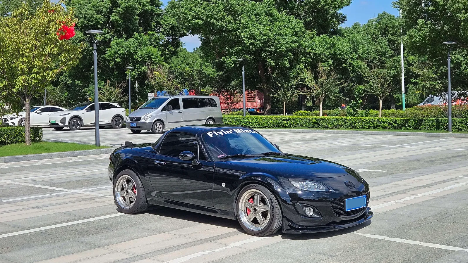 2009 Mazda MX-5 2.0L 160HP L4 6AT,autocango,china used car exporter,china ev exporter,chinese used car exporter,chinese used ev exporter