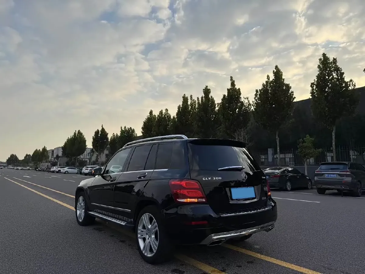 2015 Mercedes-Benz GLK Class 2.0T 211HP L4 7AT,autocango,china used car exporter,china ev exporter,chinese used car exporter,chinese used ev exporter