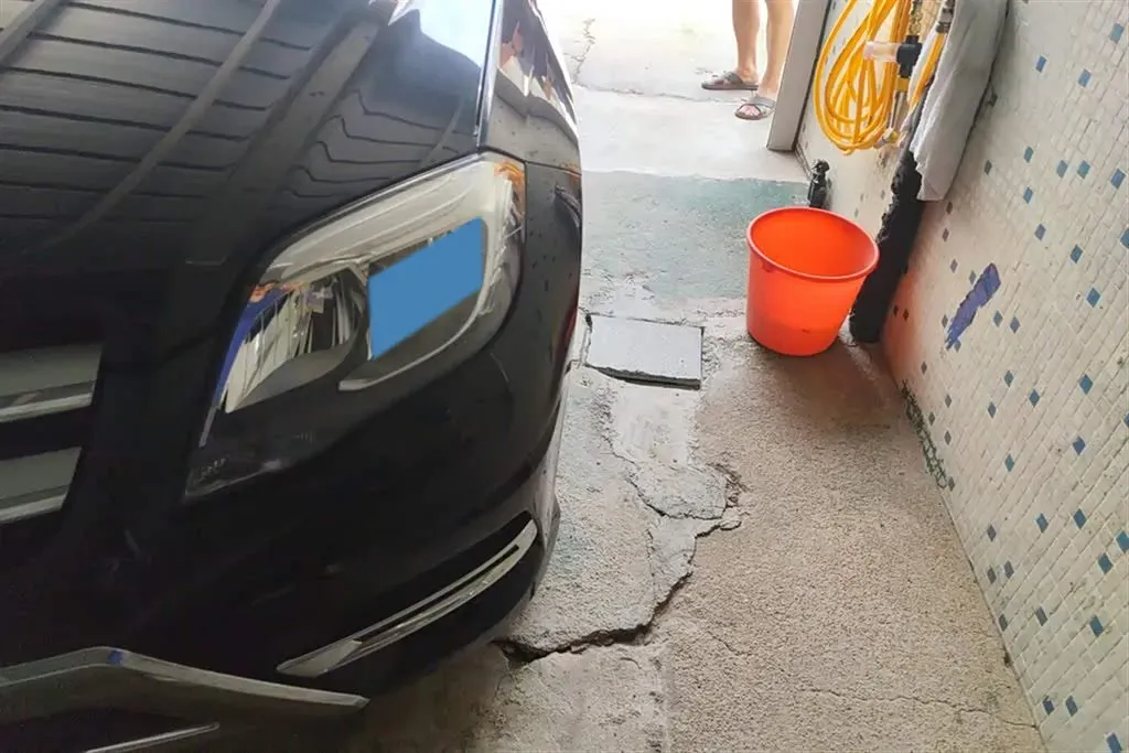 2015 Mercedes-Benz GLK Class 2.0T 211HP L4 7AT,autocango,china used car exporter,china ev exporter,chinese used car exporter,chinese used ev exporter