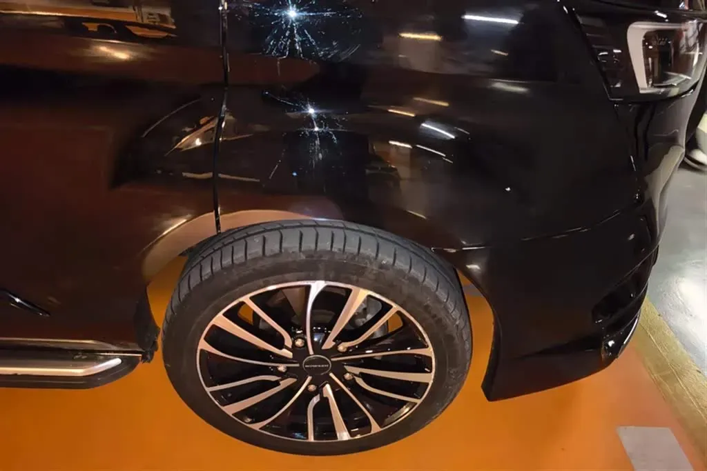 2023 Ford Tourneo 2.0T 220HP L4 9AT,autocango,china used car exporter,china ev exporter,chinese used car exporter,chinese used ev exporter