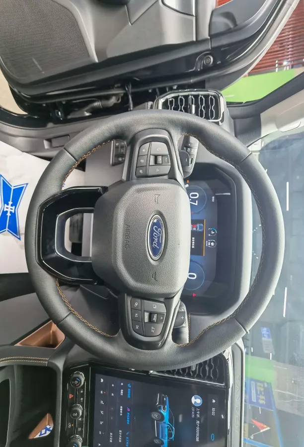 2023 Ford Ranger 2.3T 258HP L4 8AT,autocango,china used car exporter,china ev exporter,chinese used car exporter,chinese used ev exporter