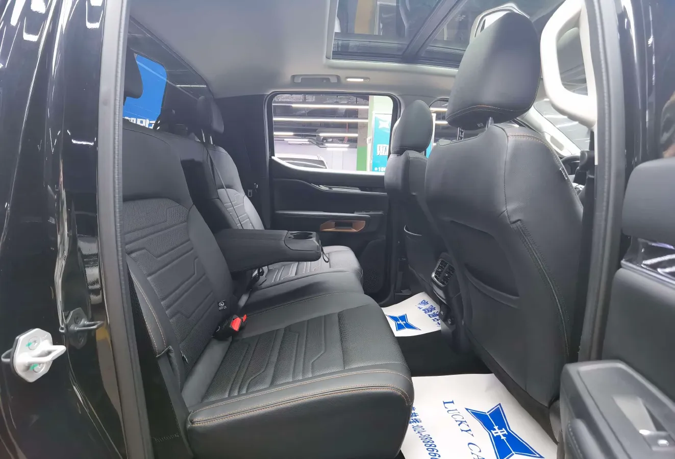 2023 Ford Ranger 2.3T 258HP L4 8AT,autocango,china used car exporter,china ev exporter,chinese used car exporter,chinese used ev exporter