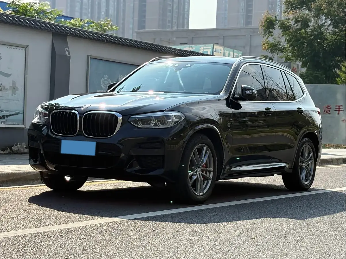 2021 BMW X3 2.0T 184HP L4 8AT