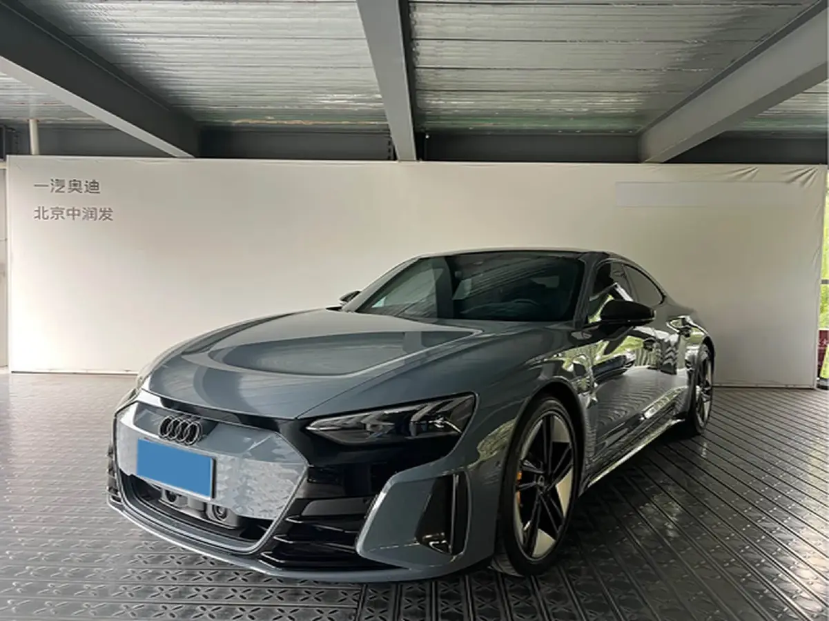 2023 Audi RS e-tron GT 2AT BEV 93.4KWH