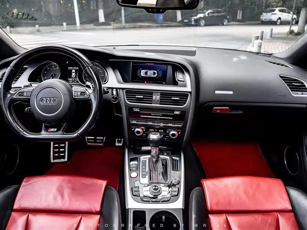 2012 Audi S5 3.0T 333HP V6 7DCT,autocango,china used car exporter,china ev exporter,chinese used car exporter,chinese used ev exporter