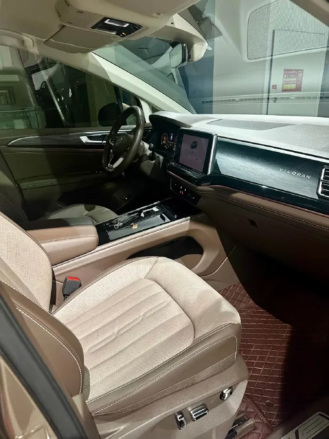 2022 Volkswagen Viloran 2.0T 220HP L4 7DCT,autocango,china used car exporter,china ev exporter,chinese used car exporter,chinese used ev exporter