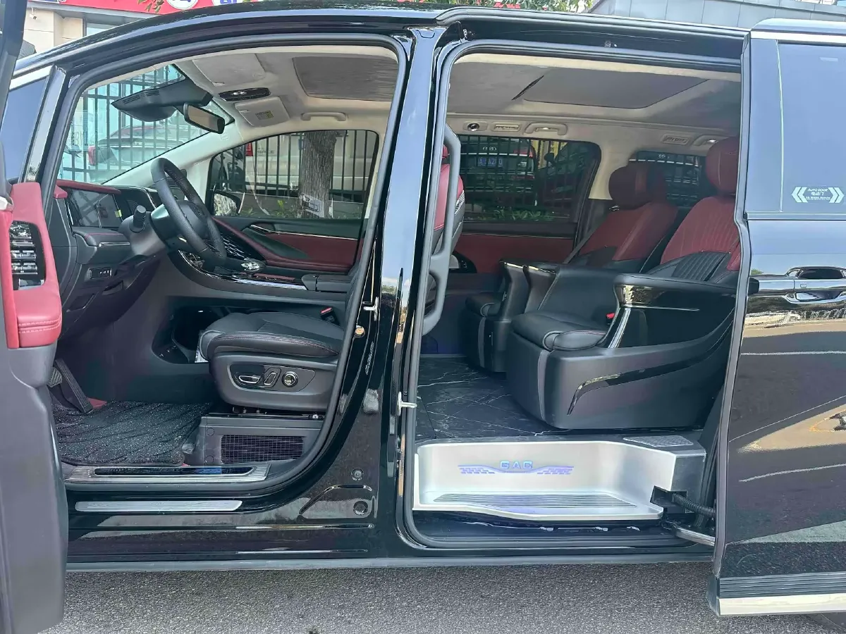 2023 GAC Trumpchi E9 2.0T 190HP L4 2DHT PHEV 25.57KWH,autocango,china used car exporter,china ev exporter,chinese used car exporter,chinese used ev exporter