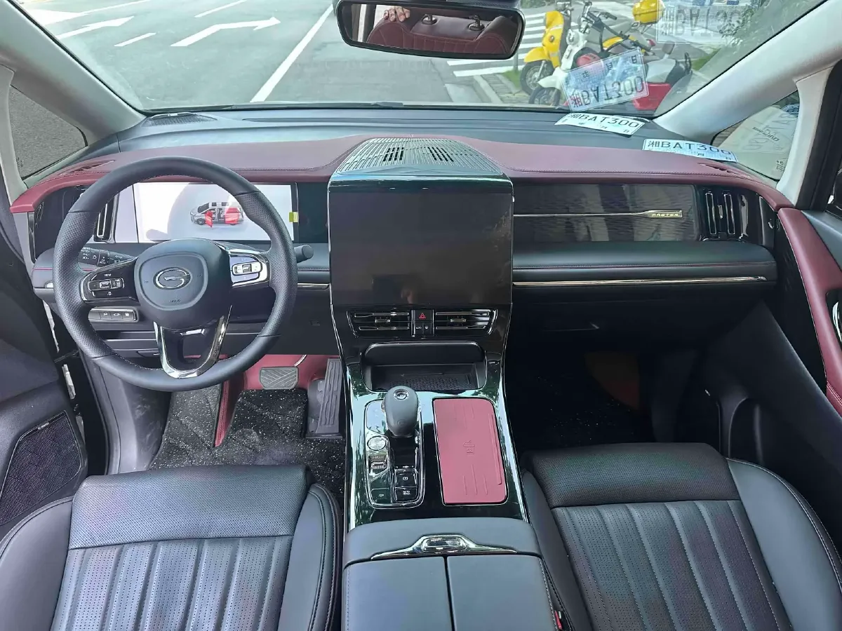 2023 GAC Trumpchi E9 2.0T 190HP L4 2DHT PHEV 25.57KWH,autocango,china used car exporter,china ev exporter,chinese used car exporter,chinese used ev exporter