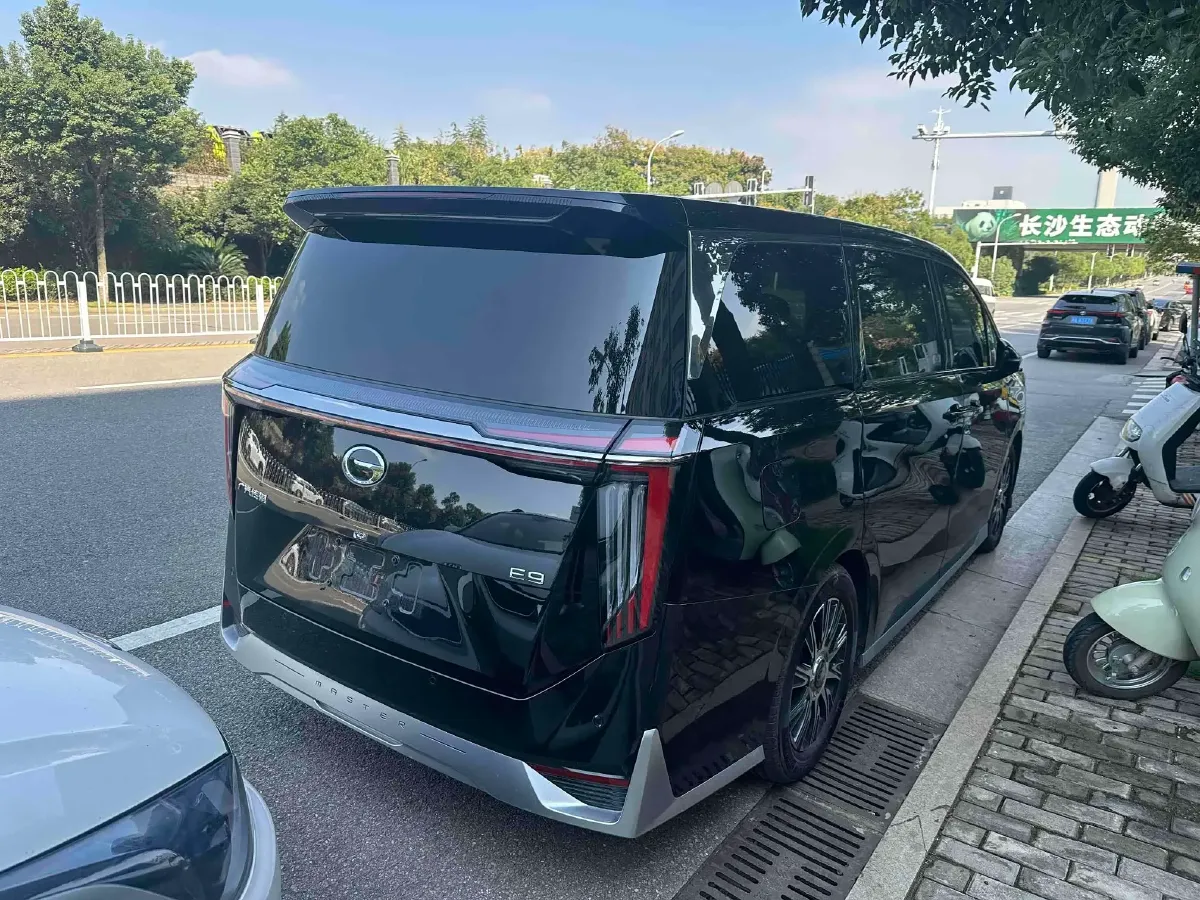 2023 GAC Trumpchi E9 2.0T 190HP L4 2DHT PHEV 25.57KWH,autocango,china used car exporter,china ev exporter,chinese used car exporter,chinese used ev exporter