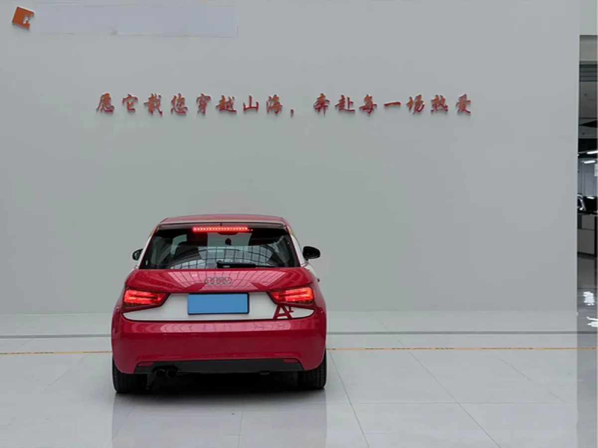 2013 Audi A1 1.4T 122HP L4 7DCT,autocango,china used car exporter,china ev exporter,chinese used car exporter,chinese used ev exporter