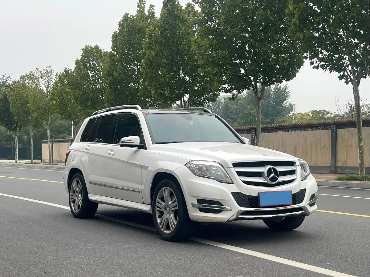 2014 Mercedes-Benz GLK Class 2.0T 184HP L4 7AT,autocango,china used car exporter,china ev exporter,chinese used car exporter,chinese used ev exporter