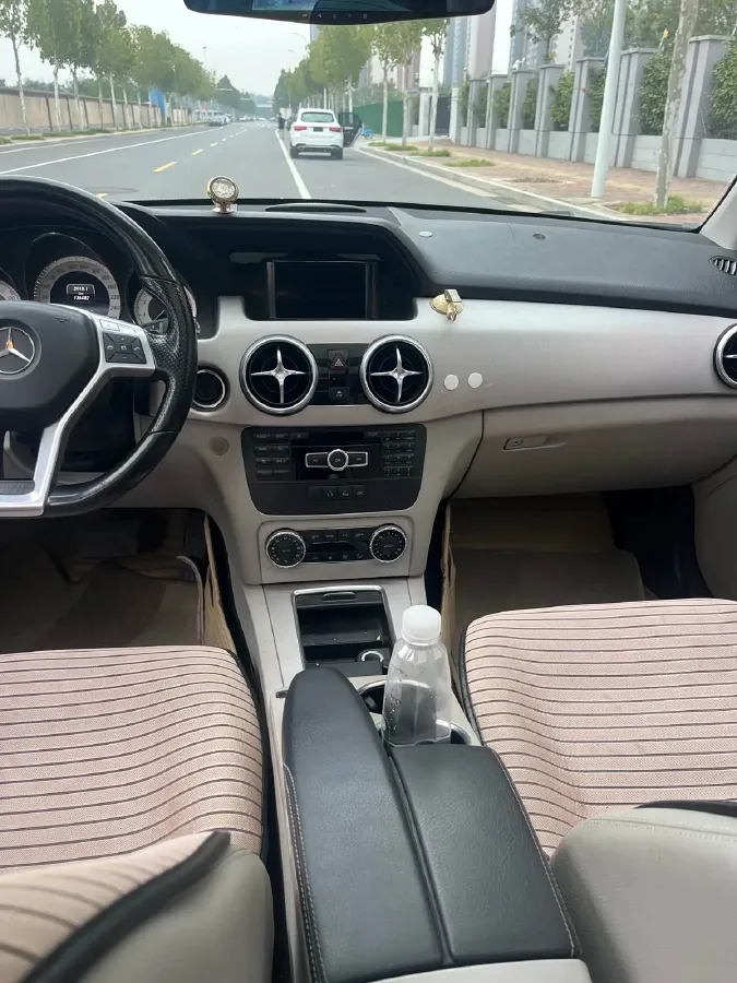 2014 Mercedes-Benz GLK Class 2.0T 184HP L4 7AT,autocango,china used car exporter,china ev exporter,chinese used car exporter,chinese used ev exporter