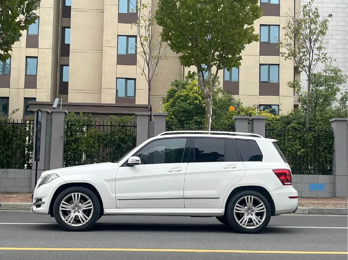 2014 Mercedes-Benz GLK Class 2.0T 184HP L4 7AT,autocango,china used car exporter,china ev exporter,chinese used car exporter,chinese used ev exporter