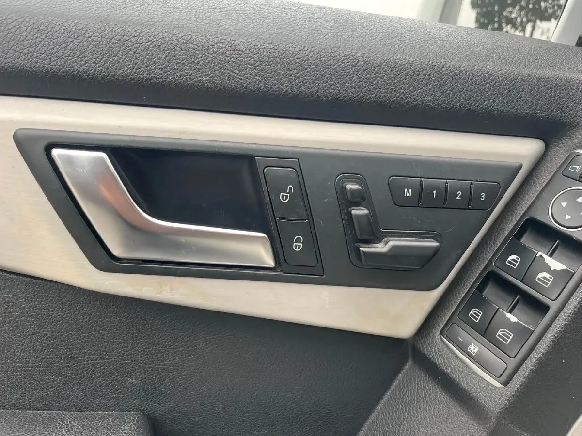 2014 Mercedes-Benz GLK Class 2.0T 184HP L4 7AT,autocango,china used car exporter,china ev exporter,chinese used car exporter,chinese used ev exporter