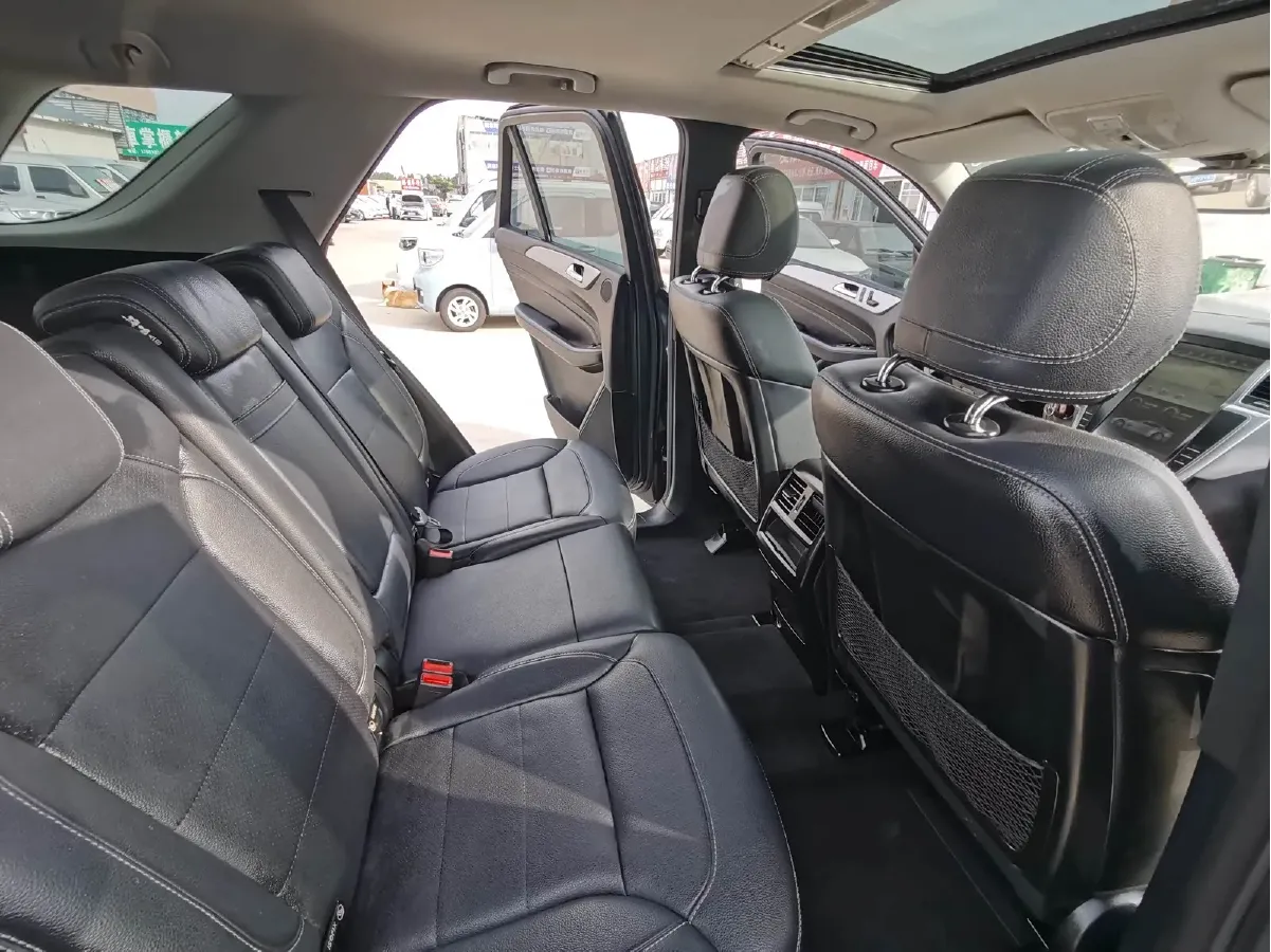 2014 Mercedes-Benz M Class 3.0T 272HP V6 7AT,autocango,china used car exporter,china ev exporter,chinese used car exporter,chinese used ev exporter