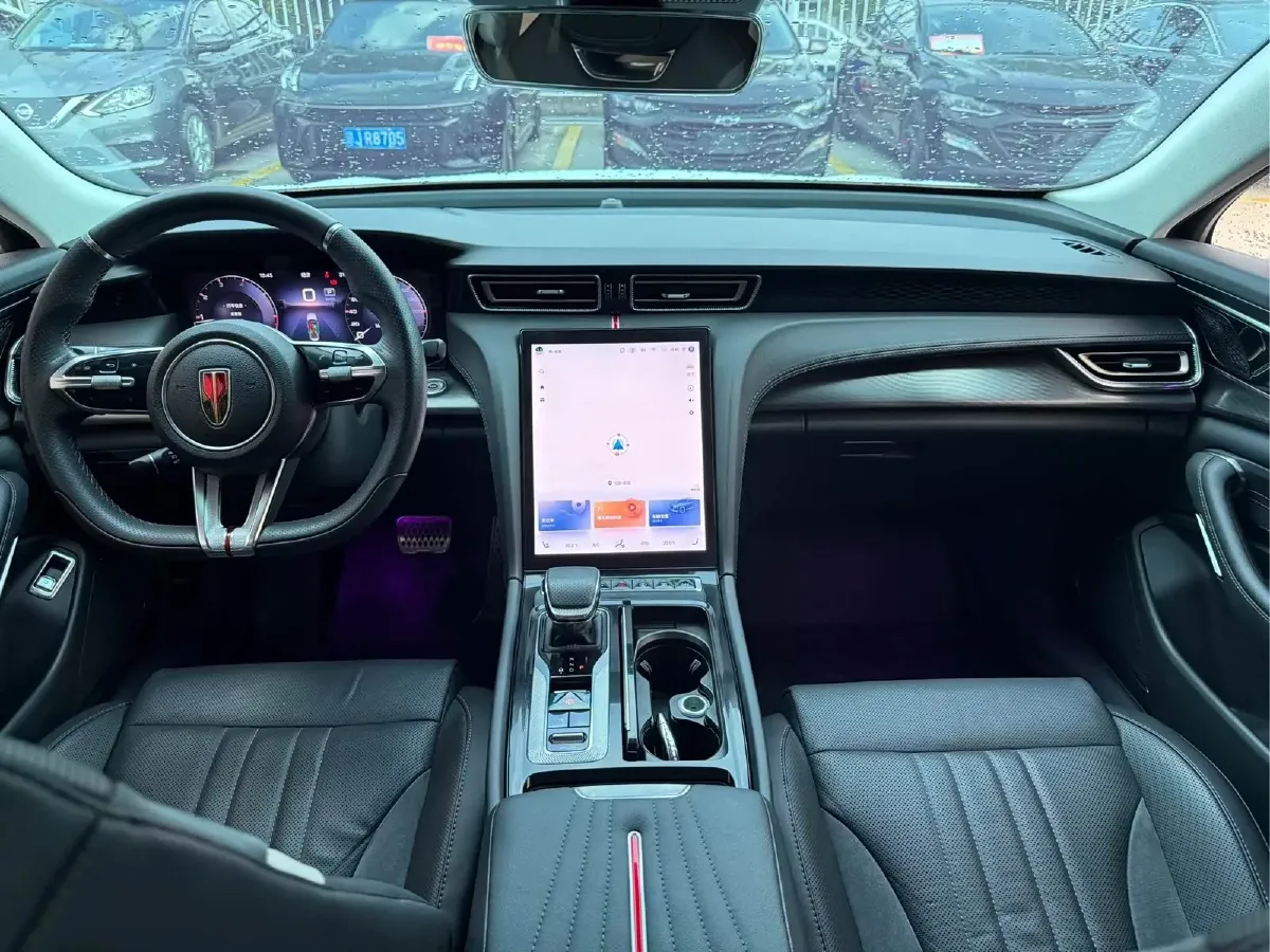 2023 HongQi H6 2.0T 252HP L4 8AT,autocango,china used car exporter,china ev exporter,chinese used car exporter,chinese used ev exporter