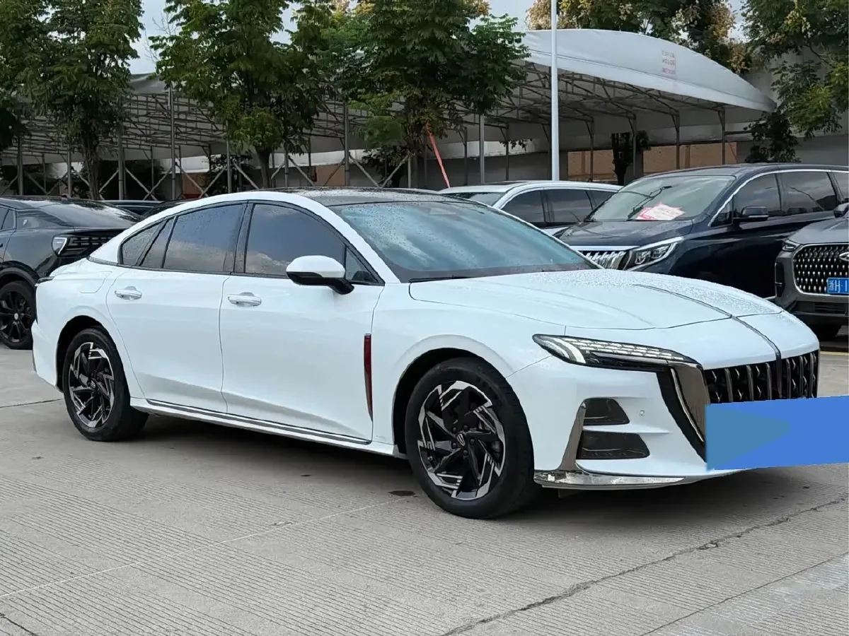 2023 HongQi H6 2.0T 252HP L4 8AT,autocango,china used car exporter,china ev exporter,chinese used car exporter,chinese used ev exporter