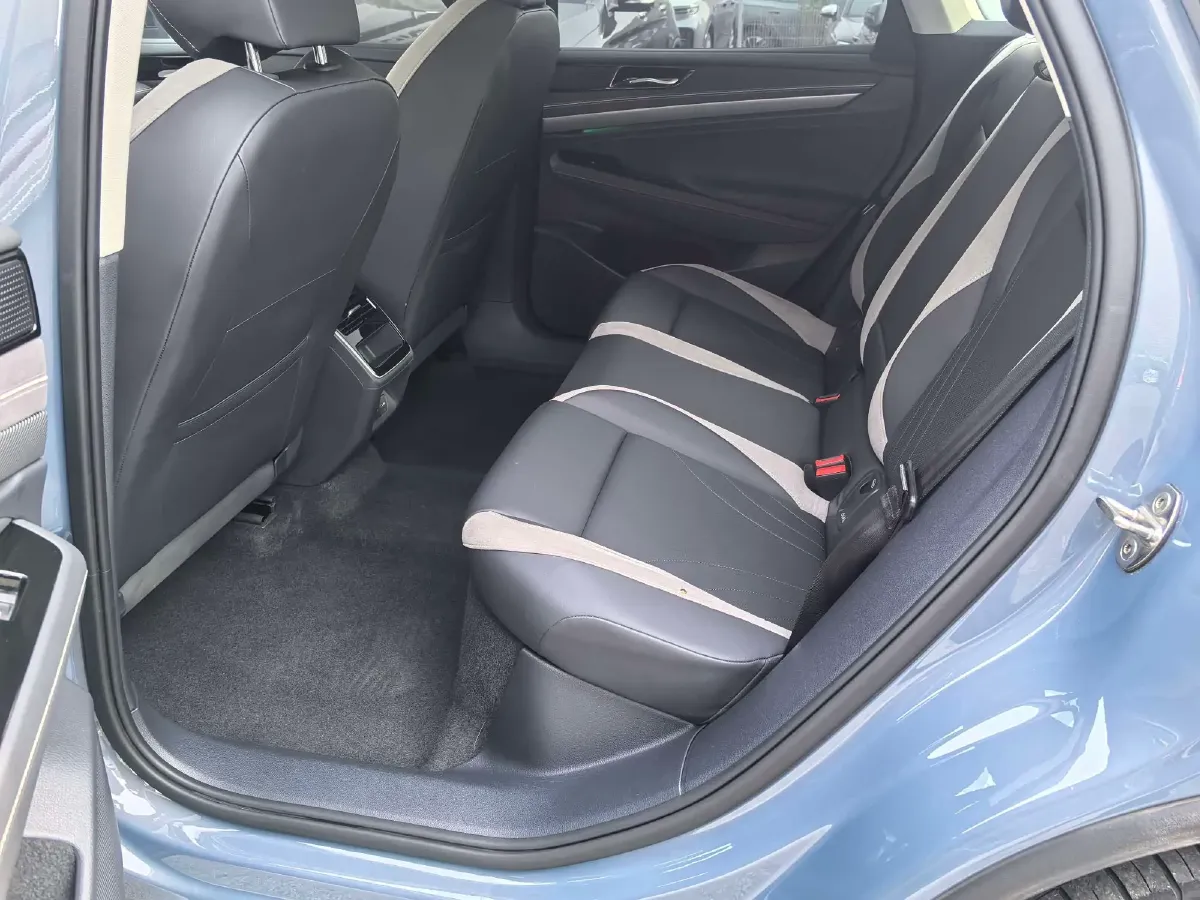 2024 Volkswagen ID.7 Vizzion BEV 84.8KWH,autocango,china used car exporter,china ev exporter,chinese used car exporter,chinese used ev exporter