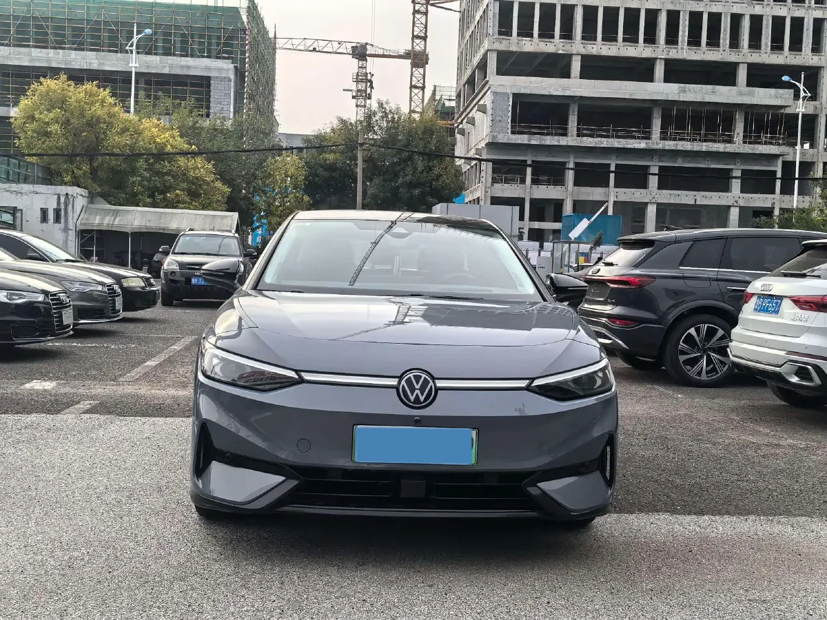 2024 Volkswagen ID.7 Vizzion BEV 84.8KWH,autocango,china used car exporter,china ev exporter,chinese used car exporter,chinese used ev exporter