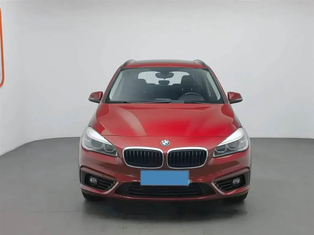 2015 BMW 2 Series SUV 1.5T 136HP L3 6AT,autocango,china used car exporter,china ev exporter,chinese used car exporter,chinese used ev exporter