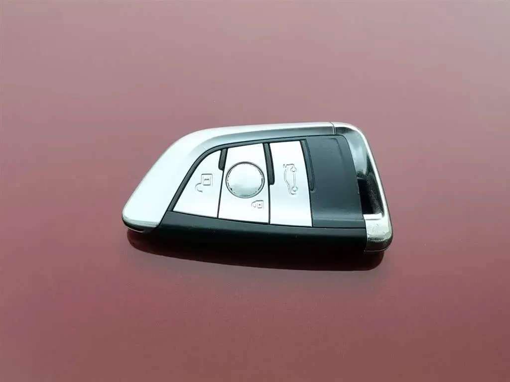 2015 BMW 2 Series SUV 1.5T 136HP L3 6AT,autocango,china used car exporter,china ev exporter,chinese used car exporter,chinese used ev exporter