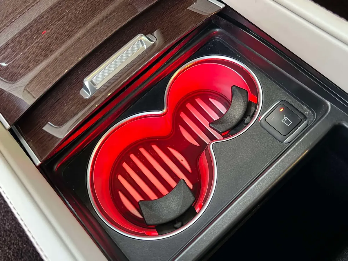 2022 Mercedes-Benz Maybach GLS 4.0T 558HP V8 9AT,autocango,china used car exporter,china ev exporter,chinese used car exporter,chinese used ev exporter