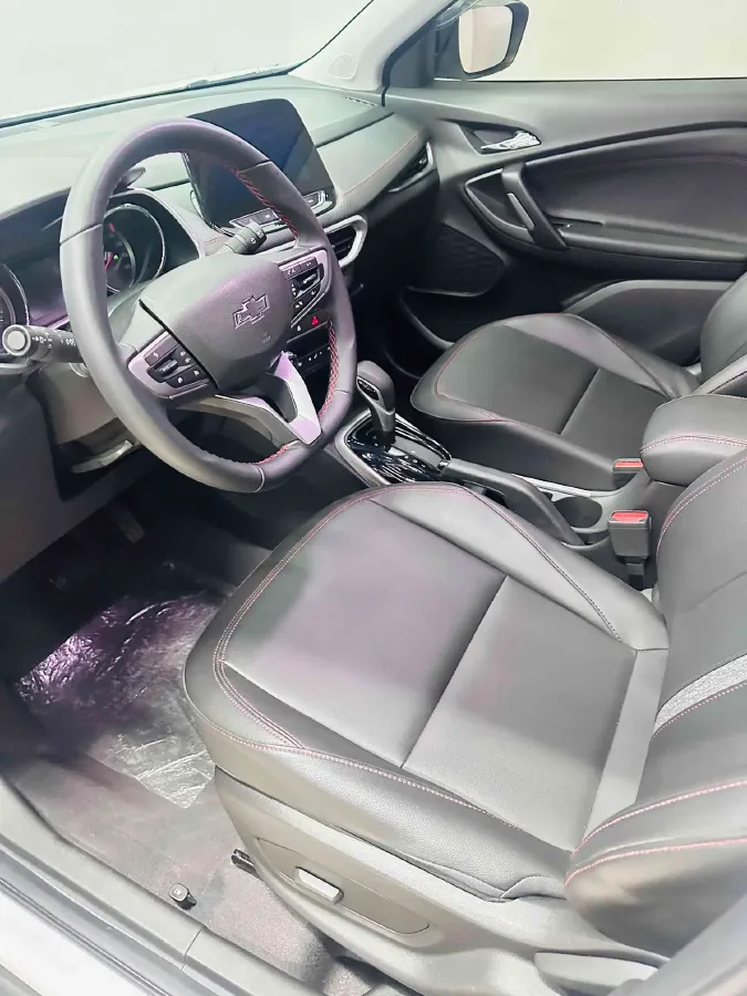 2021 Chevrolet Trax 1.3T 165HP L3 CVT,autocango,china used car exporter,china ev exporter,chinese used car exporter,chinese used ev exporter