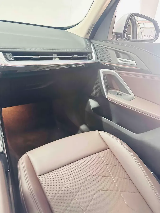 2023 BMW X1 1.5T 156HP L3 7DCT,autocango,china used car exporter,china ev exporter,chinese used car exporter,chinese used ev exporter