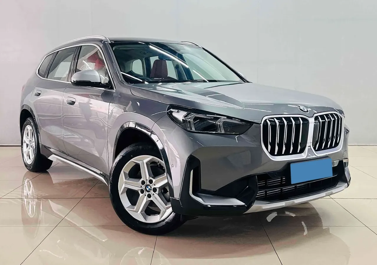 2023 BMW X1 1.5T 156HP L3 7DCT,autocango,china used car exporter,china ev exporter,chinese used car exporter,chinese used ev exporter