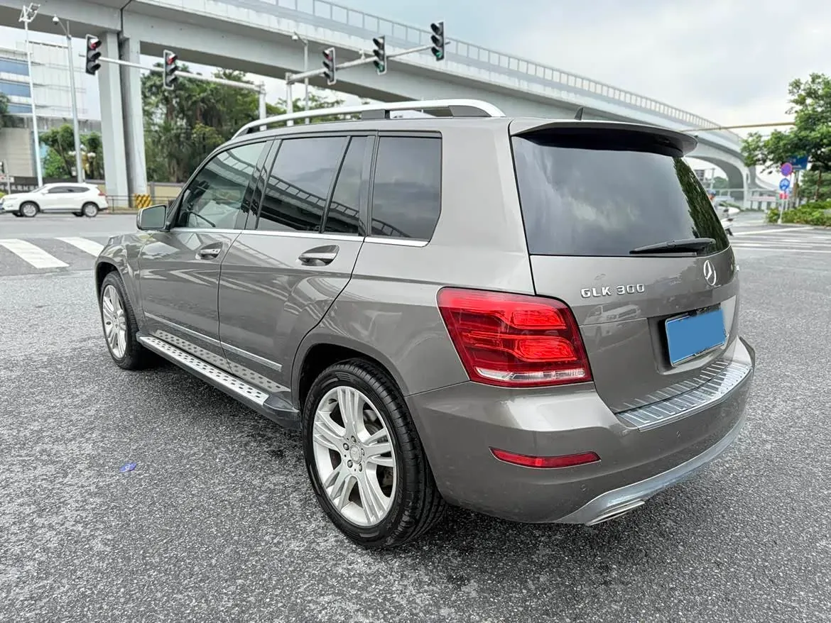 2013 Mercedes-Benz GLK Class 3.0L 245HP V6 7AT,autocango,china used car exporter,china ev exporter,chinese used car exporter,chinese used ev exporter