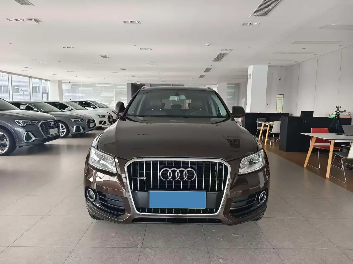 2015 Audi Q5 2.0T 224HP L4 8AT