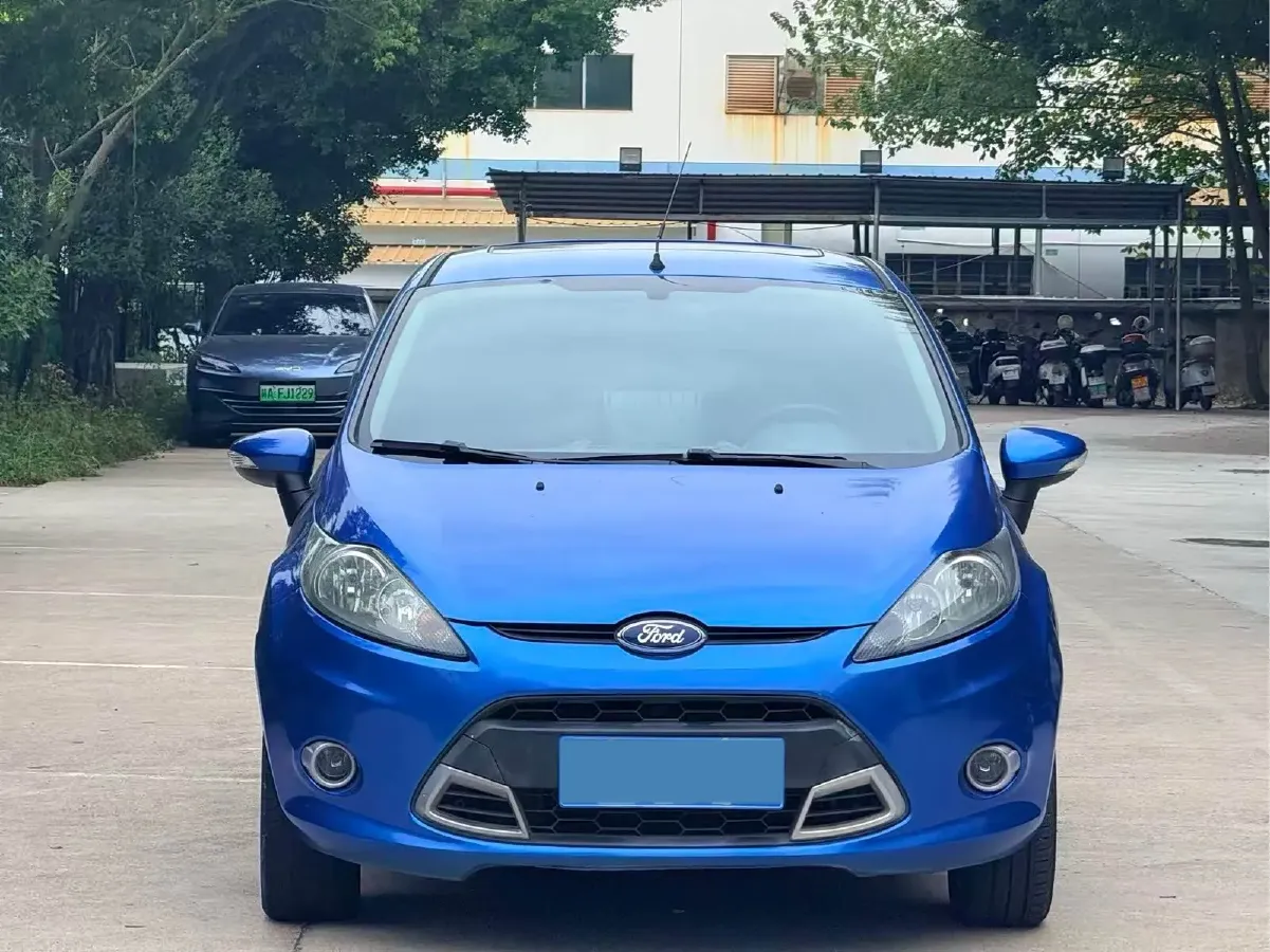 2010 Ford Fiesta 1.5L 103HP L4 4AT,autocango,china used car exporter,china ev exporter,chinese used car exporter,chinese used ev exporter