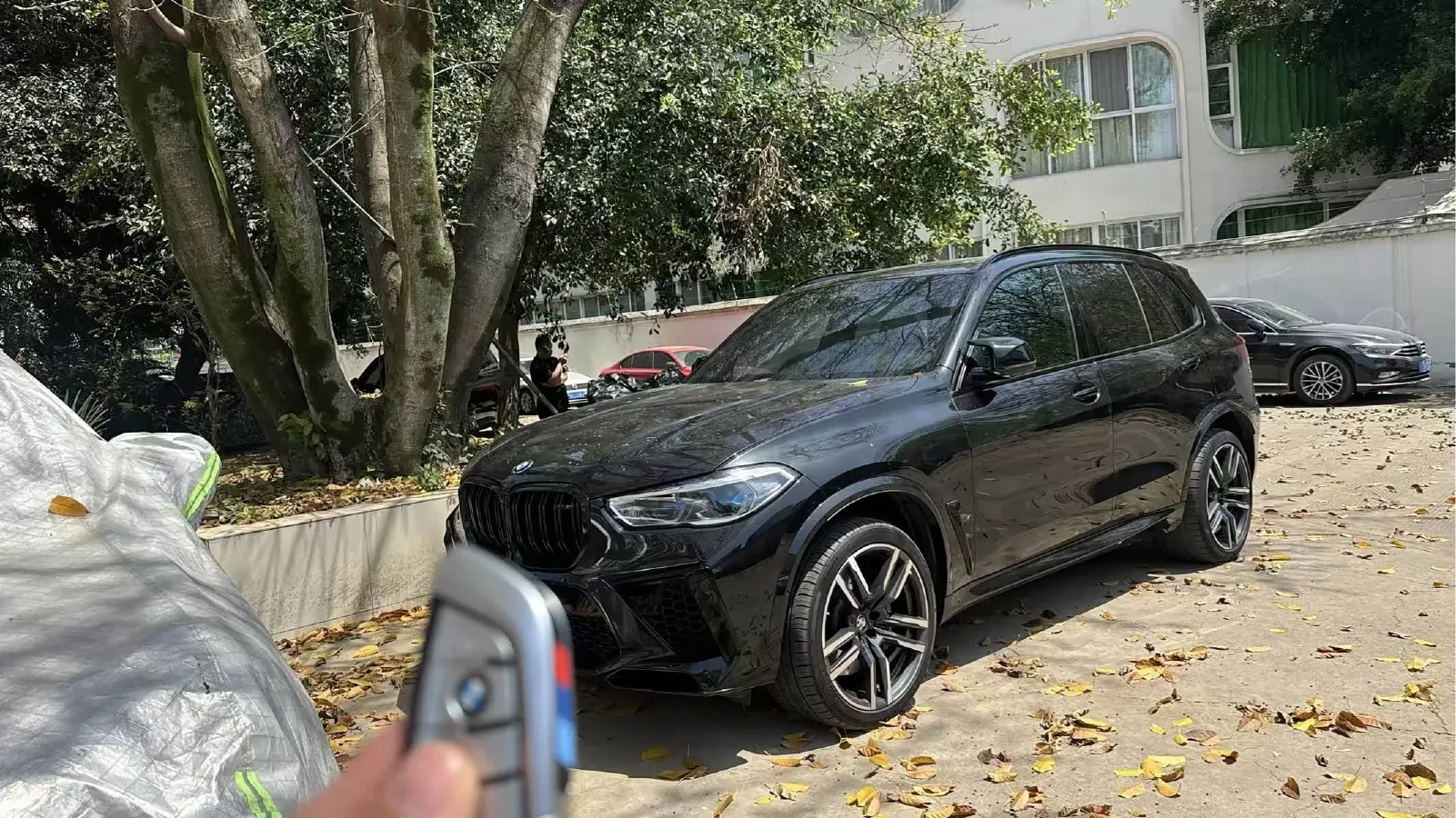 2022 BMW X5 M 4.4T 600HP V8 8AT,autocango,china used car exporter,china ev exporter,chinese used car exporter,chinese used ev exporter