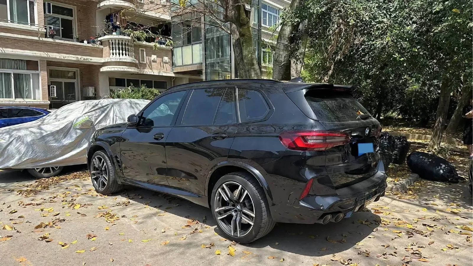 2022 BMW X5 M 4.4T 600HP V8 8AT,autocango,china used car exporter,china ev exporter,chinese used car exporter,chinese used ev exporter
